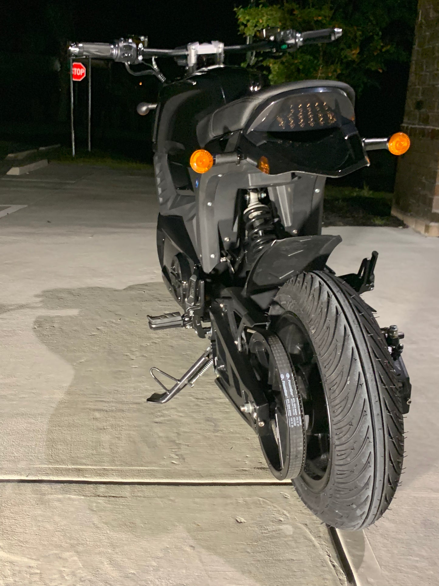 MEGAVOLT (Superfly) Electro-Cycle, Model: EV-M5SS 4000w Lithium, Mid Motor Mount, Electric Motorcycle Scooter
